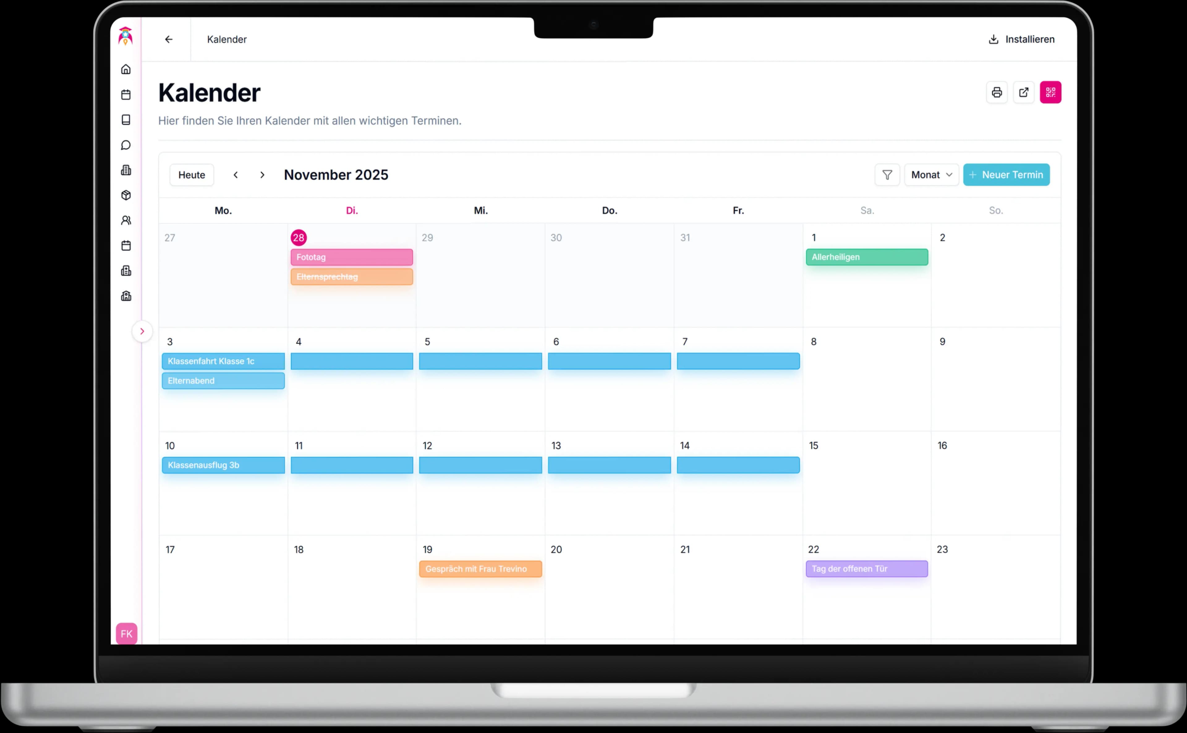 Screenshot des schoolboost Schulkalenders mit Tagesansicht und verschiedenen Kategorien